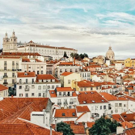 Alfama Historical Apartment 3 Bedroom Duplex Lisbon Exterior photo