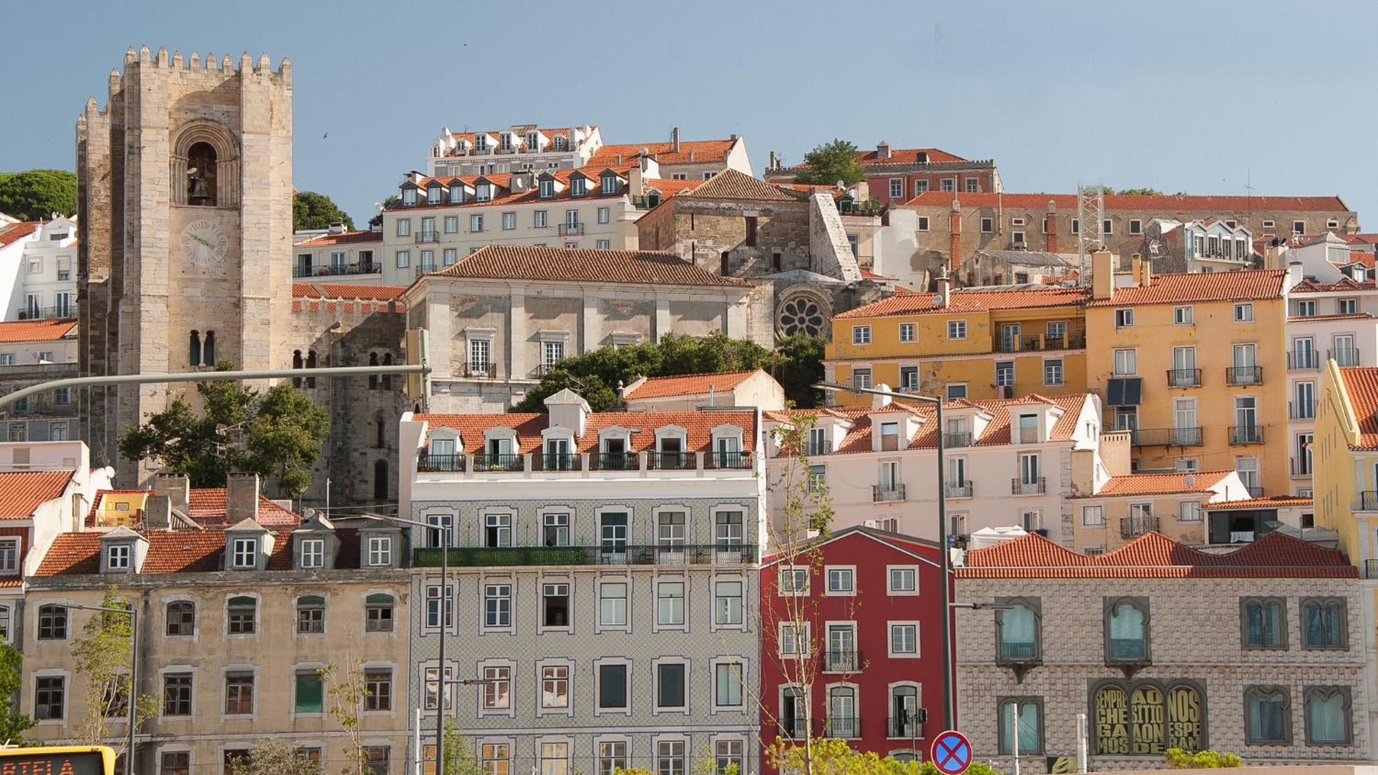 Alfama Historical Apartment 3 Bedroom Duplex Lisbon Exterior photo