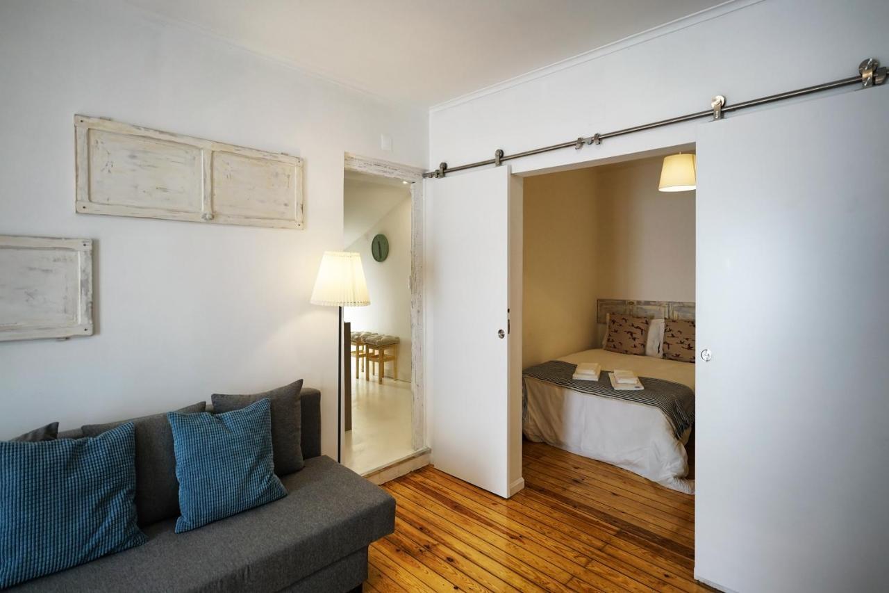 Alfama Historical Apartment 3 Bedroom Duplex Lisbon Exterior photo