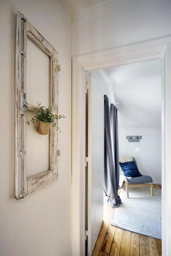 Alfama Historical Apartment 3 Bedroom Duplex Lisbon Exterior photo
